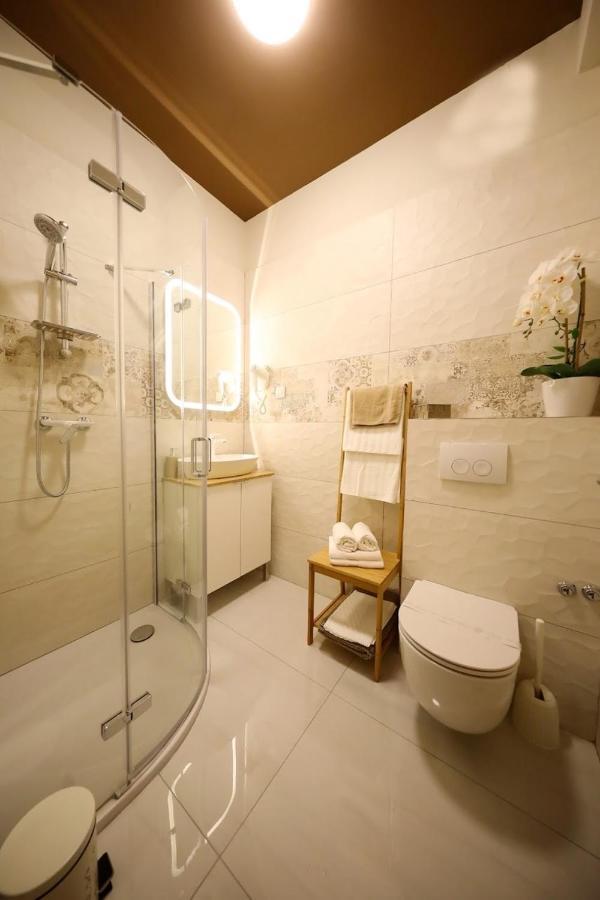 Residence Antiqua Rooms Бибинье Экстерьер фото